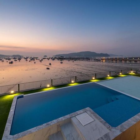 Shin Arch39 Phuket Beach Front - Sha Plus Chalong Extérieur photo